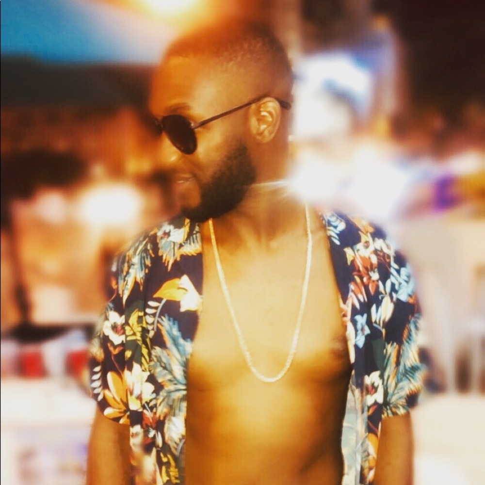 Meet your Posher, Charles